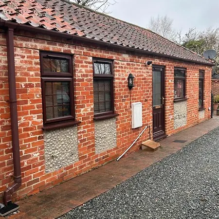 The Old Stables In Mews Villa Kessingland Exterior photo